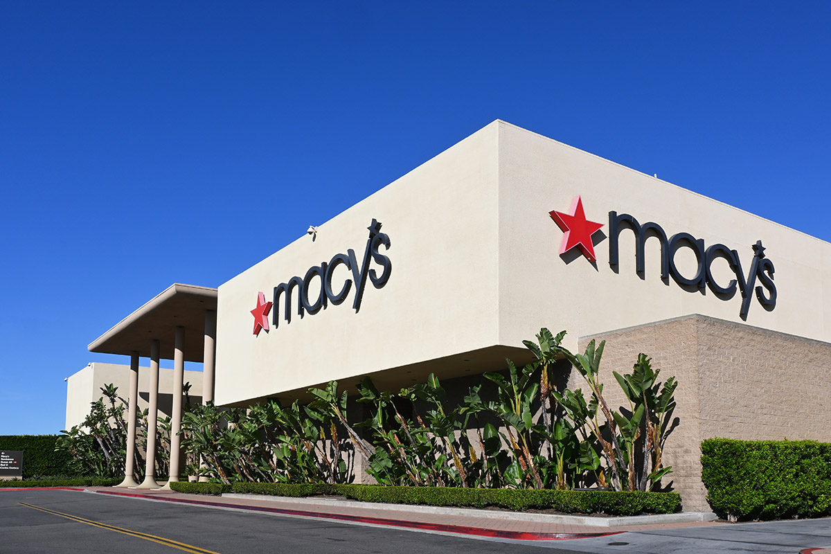 Macy’s Christmas Hours